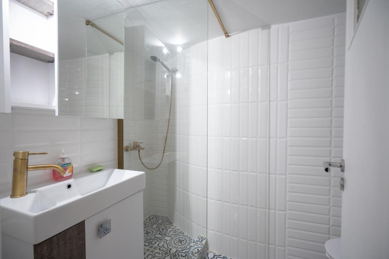 Panormou Metro Station 1 Bedroom 2 Persons Flat Atenas Exterior foto